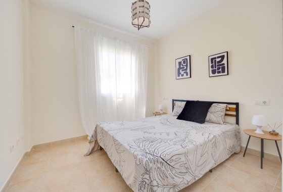 Resale - Bungalow - Torrevieja - Aguas Nuevas 1