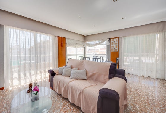 Revente - Appartement - Torrevieja - Centro