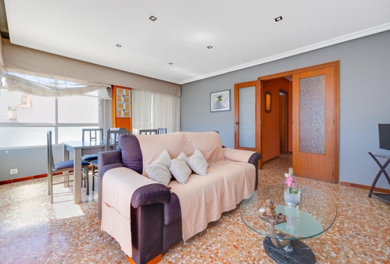 Revente - Appartement - Torrevieja - Centro