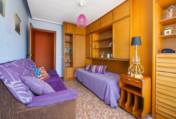 Revente - Appartement - Torrevieja - Centro