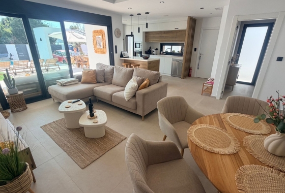 Resale - Villa - Dolores - Costa Blanca