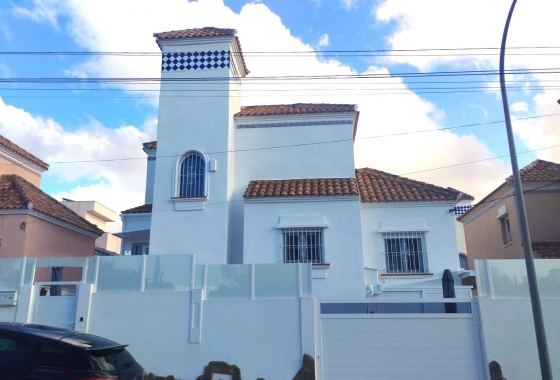 Wiederverkauf - Villa - San Miguel de Salinas - Inland