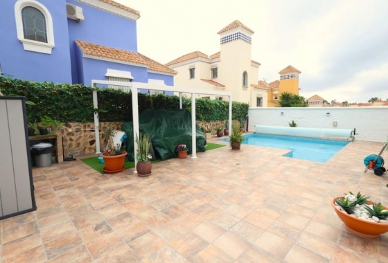 Wiederverkauf - Villa - San Miguel de Salinas - Inland