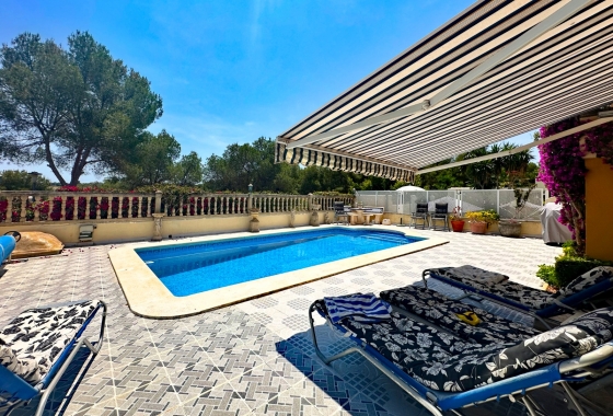 Wiederverkauf - Villa - Orihuela Costa - Costa Blanca