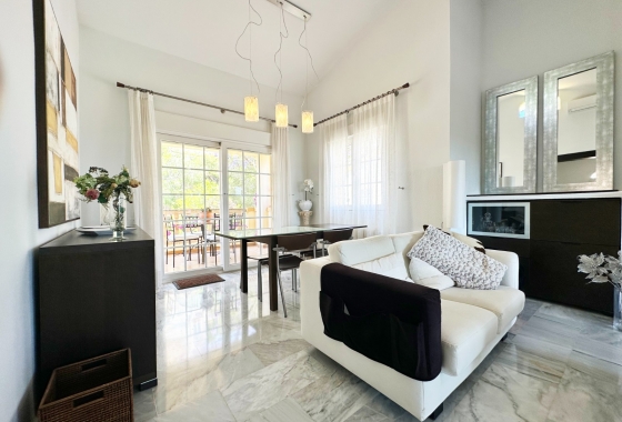 Wiederverkauf - Villa - Orihuela Costa - Costa Blanca