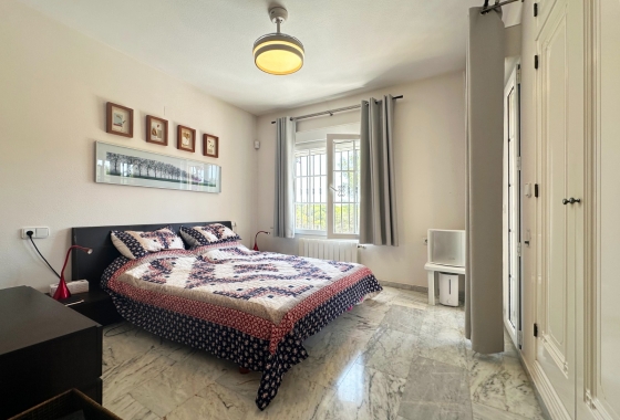 Wiederverkauf - Villa - Orihuela Costa - Costa Blanca