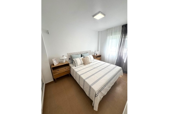 Wiederverkauf - Wohnung - Torrevieja - Centro - Muelle Pesquero