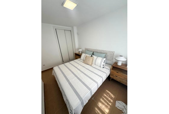 Wiederverkauf - Wohnung - Torrevieja - Centro - Muelle Pesquero