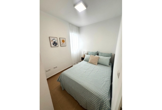 Wiederverkauf - Wohnung - Torrevieja - Centro - Muelle Pesquero