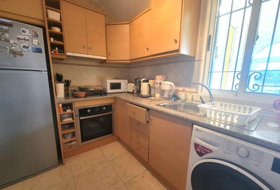 Resale - Townhouse - Los Montesinos - Los Montesinos - Urb. La Herrada
