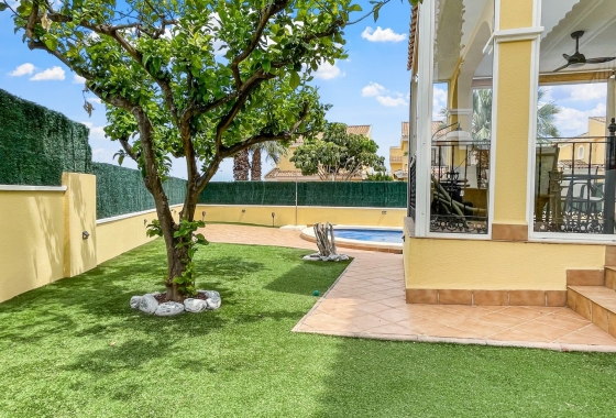 Revente - Villa - Orihuela Costa - Costa Blanca