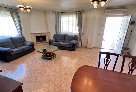 Revente - Maison de ville - Torrevieja - aguas nuevas