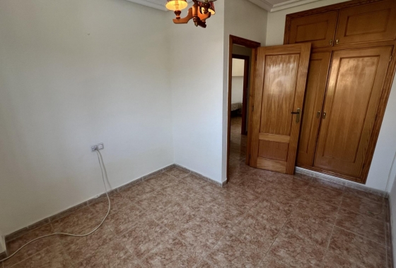Revente - Maison de ville - Torrevieja - aguas nuevas