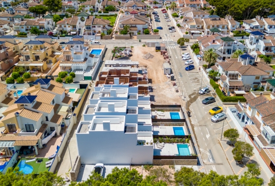 Obra nueva - Villa - Pilar de la Horadada