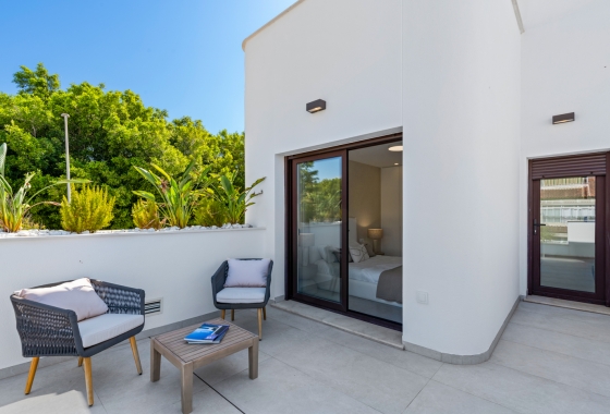 Obra nueva - Villa - Pilar de la Horadada
