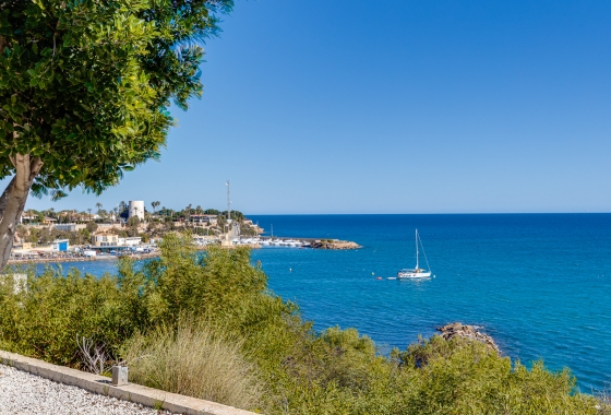 Återförsäljning - Villa - Orihuela Costa - Costa Blanca