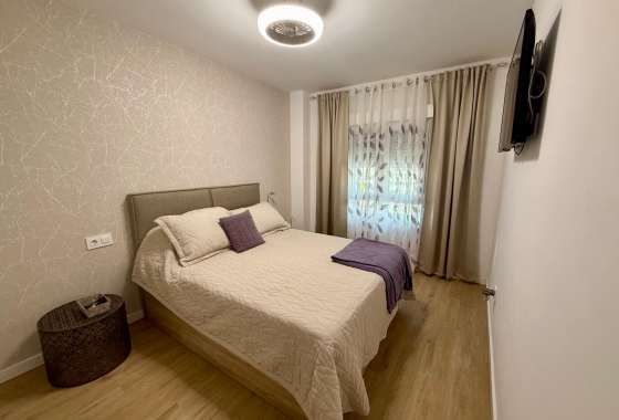 Återförsäljning - Lägenhet / lägenhet - Torrevieja - Centro
