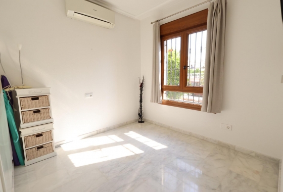 Återförsäljning - Lägenhet / lägenhet - Orihuela Costa - Costa Blanca