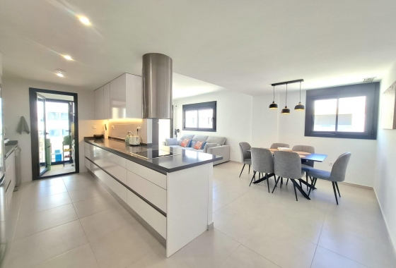 Återförsäljning - Lägenhet / lägenhet - Orihuela Costa - Villamartín