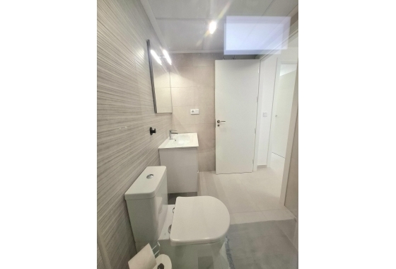 Återförsäljning - Lägenhet / lägenhet - Orihuela Costa - Villamartín