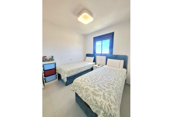Återförsäljning - Lägenhet / lägenhet - Orihuela Costa - Villamartín