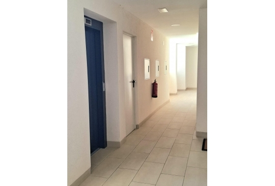 Återförsäljning - Lägenhet / lägenhet - Orihuela Costa - Villamartín