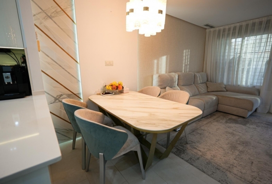 Återförsäljning - Radhus - Torrevieja - aguas nuevas