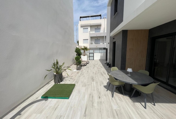 Resale - Villa - Benijofar