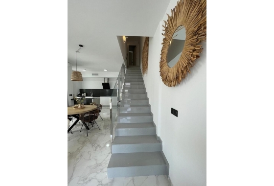Resale - Villa - Benijofar
