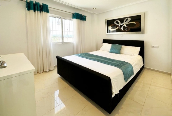 Reventa - Villa - San Miguel de Salinas - Inland
