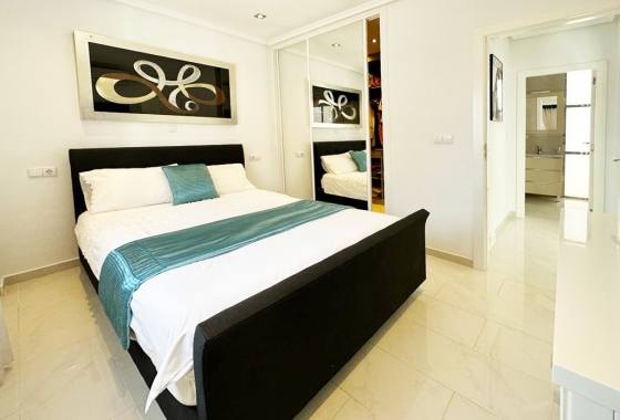 Reventa - Villa - San Miguel de Salinas - Inland