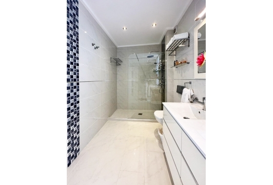 Reventa - Villa - San Miguel de Salinas - Inland