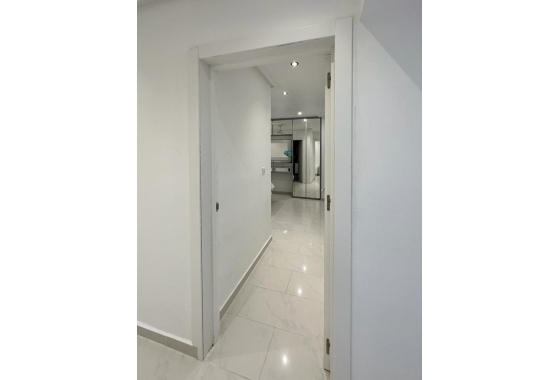 Reventa - Villa - San Miguel de Salinas - Inland