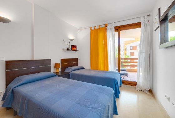 Resale - Apartment / flat - Torrevieja - Punta Prima
