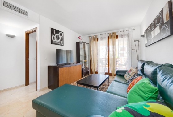 Resale - Apartment / flat - Torrevieja - Punta Prima