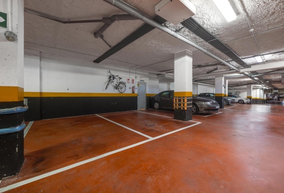 Resale - Apartment / flat - Torrevieja - Punta Prima