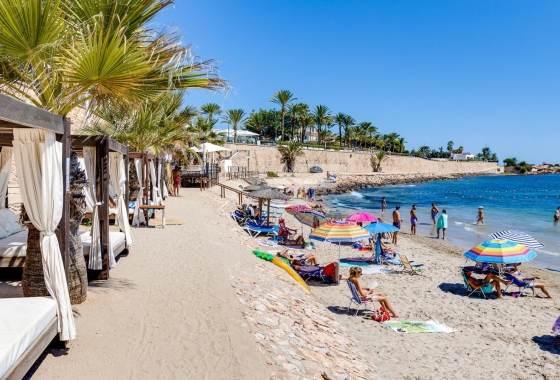 Resale - Apartment / flat - Torrevieja - Punta Prima