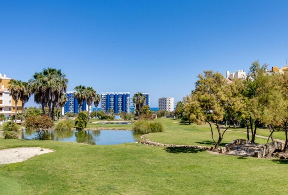 Resale - Apartment / flat - Torrevieja - Punta Prima