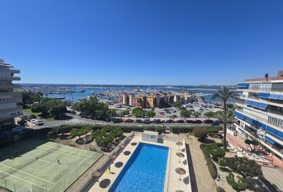 Återförsäljning - Lägenhet / lägenhet - Torrevieja - Puerto Deportivo Marina Salinas