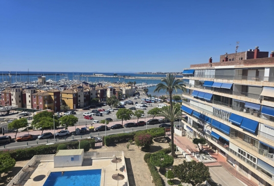 Återförsäljning - Lägenhet / lägenhet - Torrevieja - Puerto Deportivo Marina Salinas
