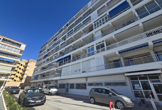 Återförsäljning - Lägenhet / lägenhet - Torrevieja - Puerto Deportivo Marina Salinas