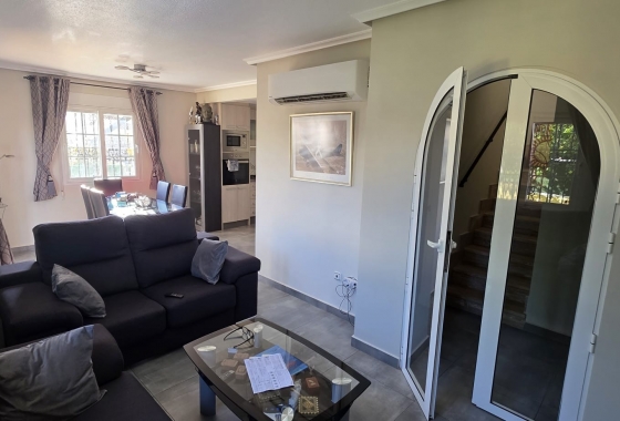 Herverkoop - Villa - Orihuela Costa - Los Dolses
