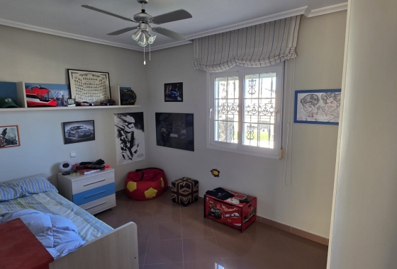 Herverkoop - Villa - Orihuela Costa - Los Dolses