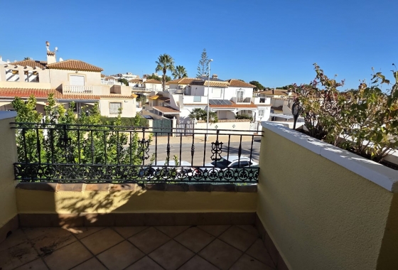 Herverkoop - Villa - Orihuela Costa - Los Dolses