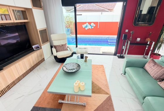 Herverkoop - Villa - Los Montesinos - La Herrada