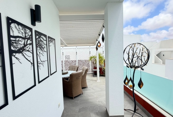 Herverkoop - Villa - Los Montesinos - La Herrada