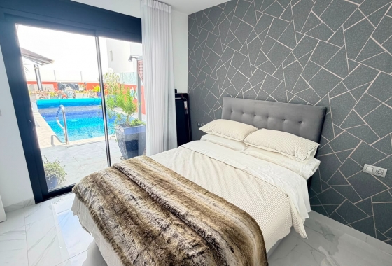 Herverkoop - Villa - Los Montesinos - Costa Blanca