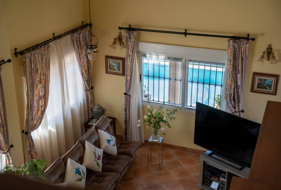 Revente - Finca - Orihuela - Inland