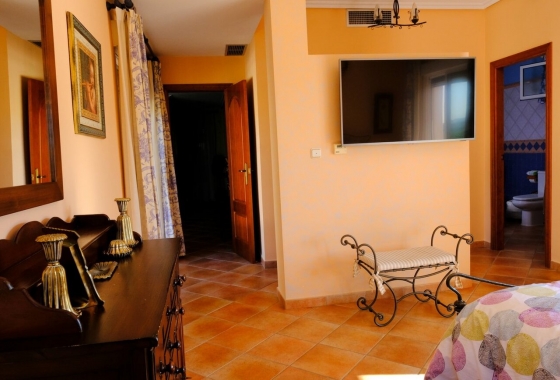 Revente - Finca - Orihuela - Inland