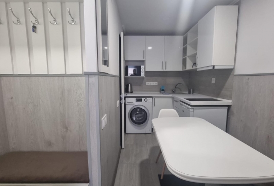 Reventa - Apartamento / piso - Torrevieja - Centro